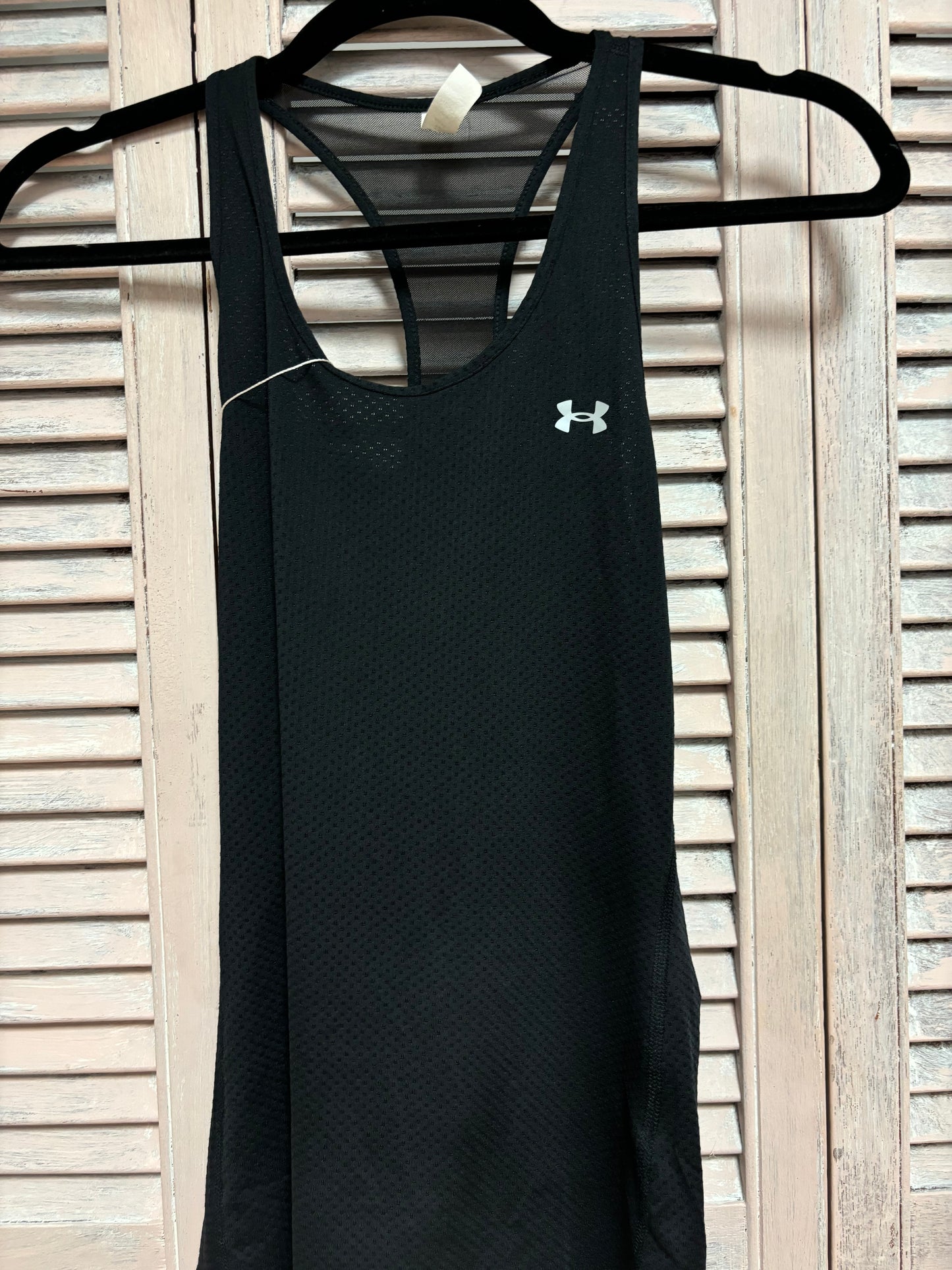 Under armour workout shirt