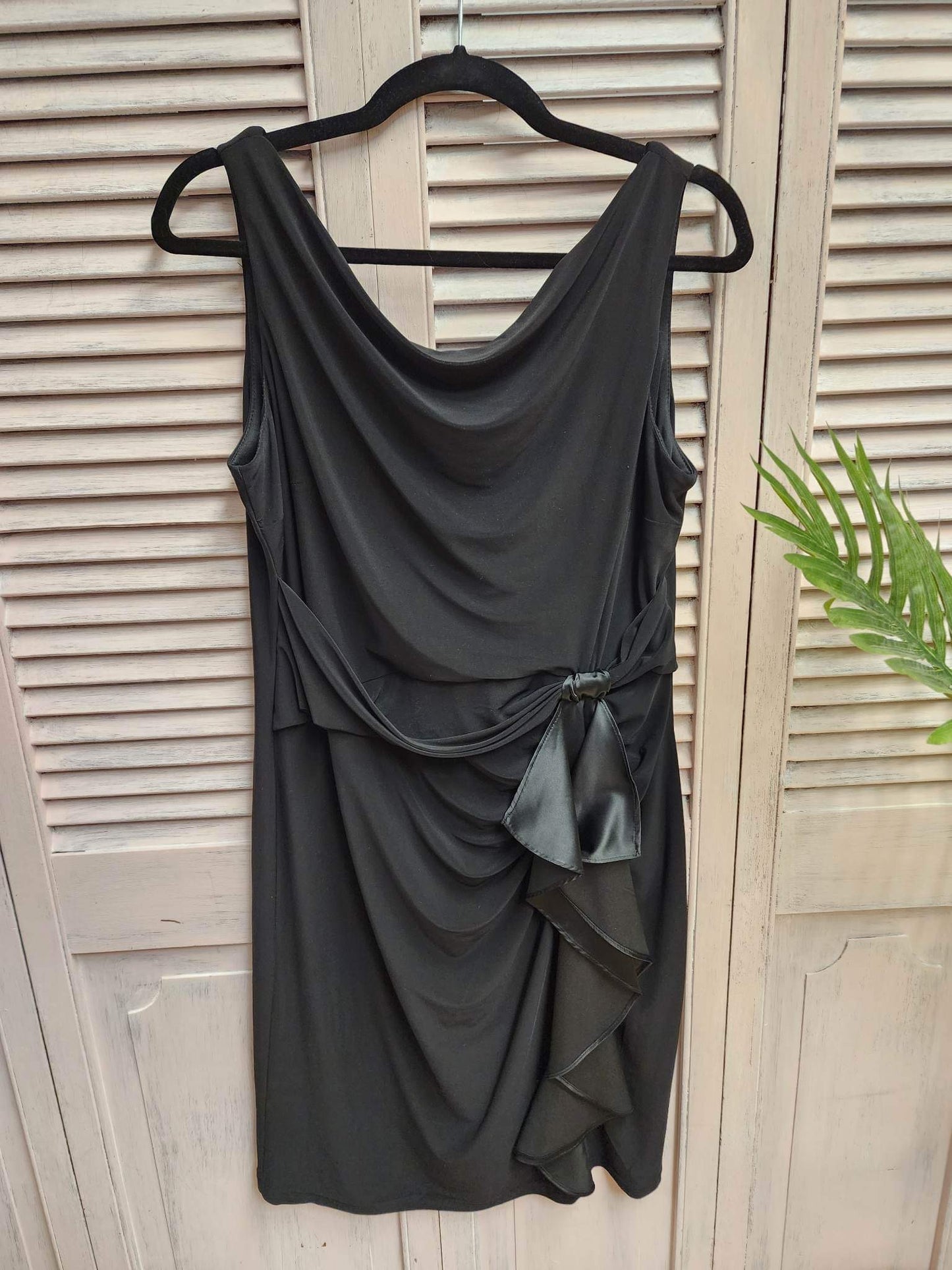 Jessica Sleeveless Dress