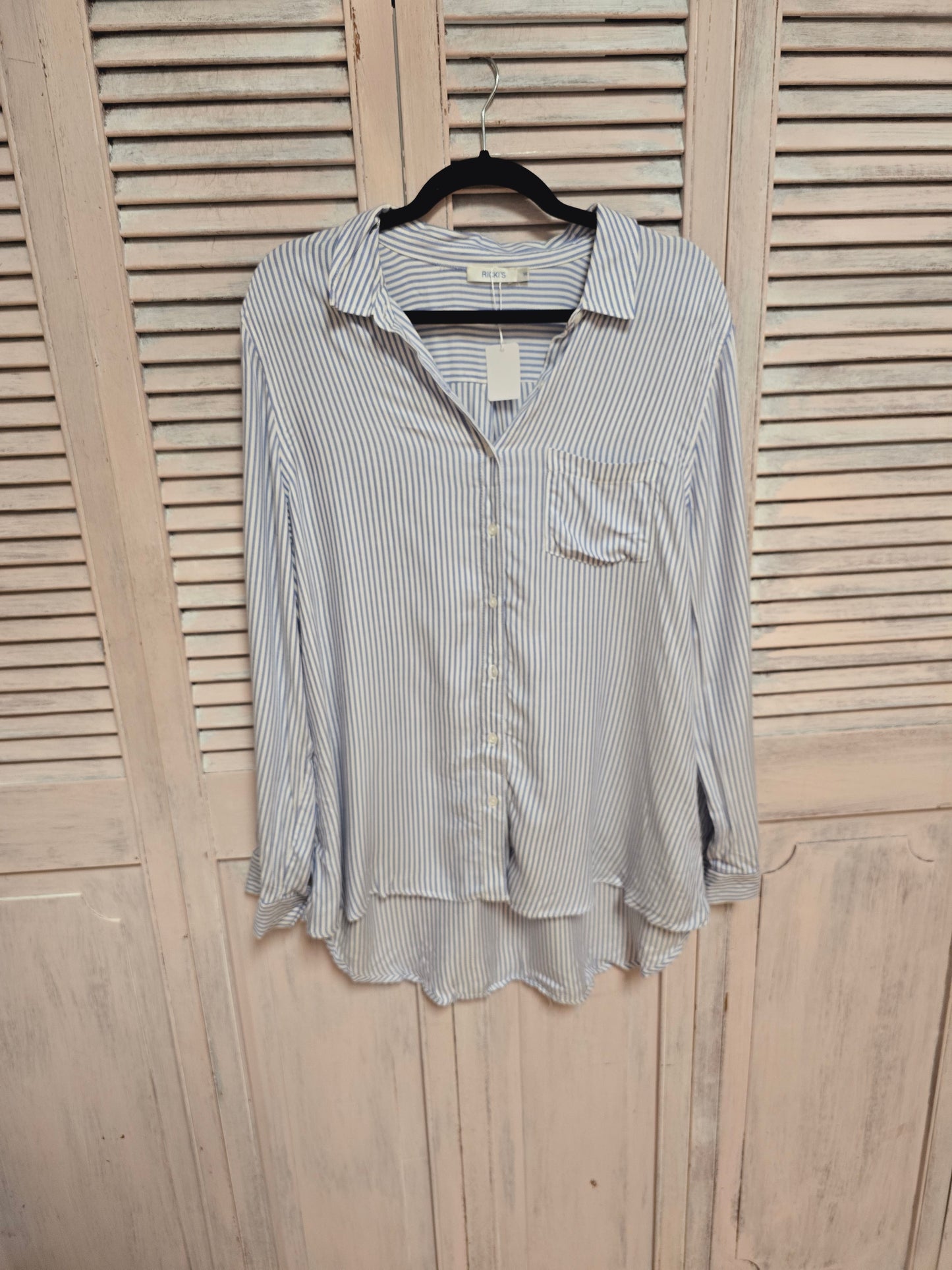 Ricki's Button-up Top