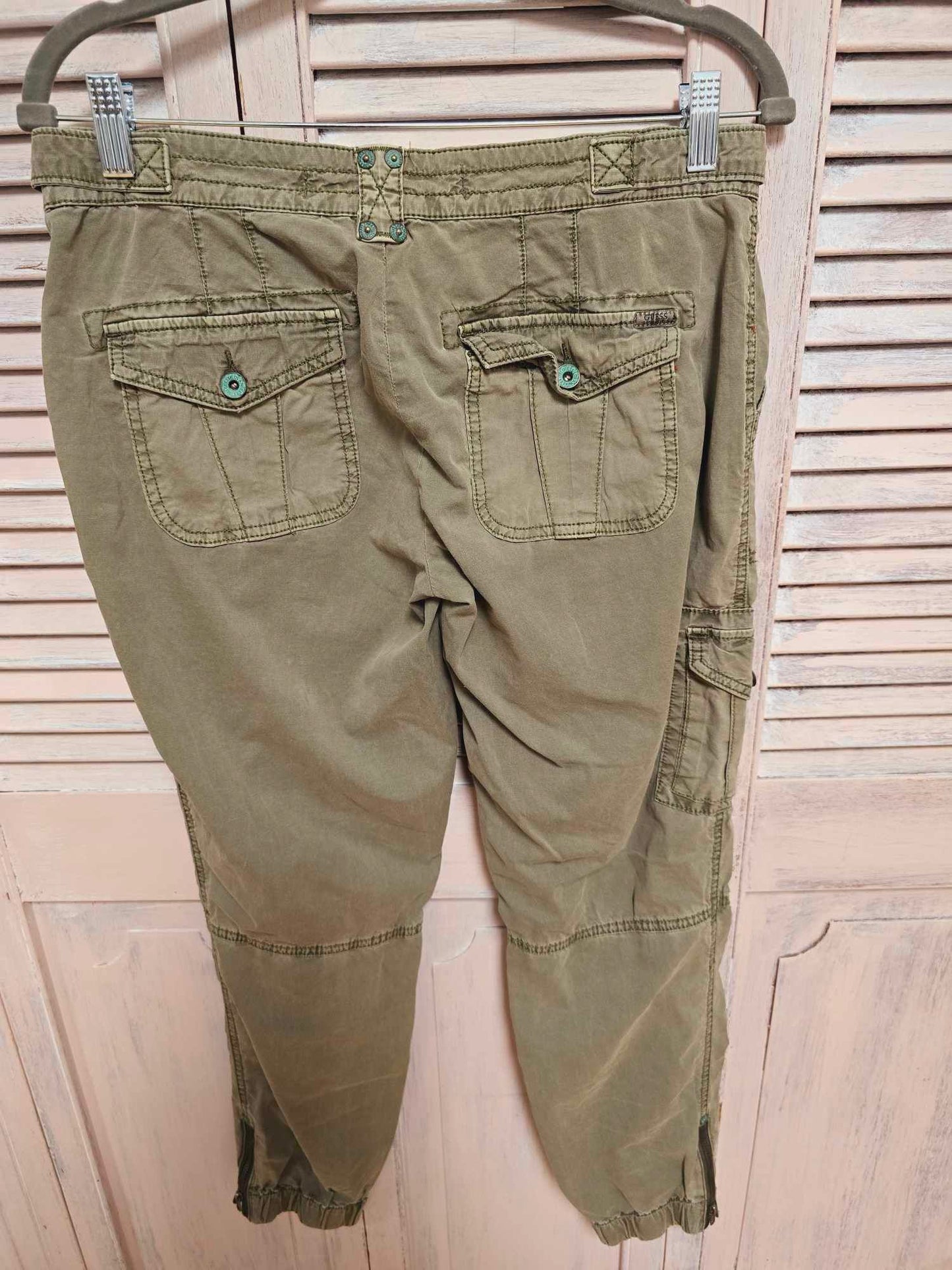 Guess Cargo Pants