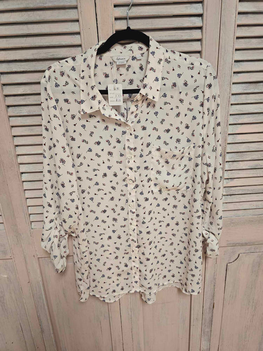 Reitmans Button Up Blouse