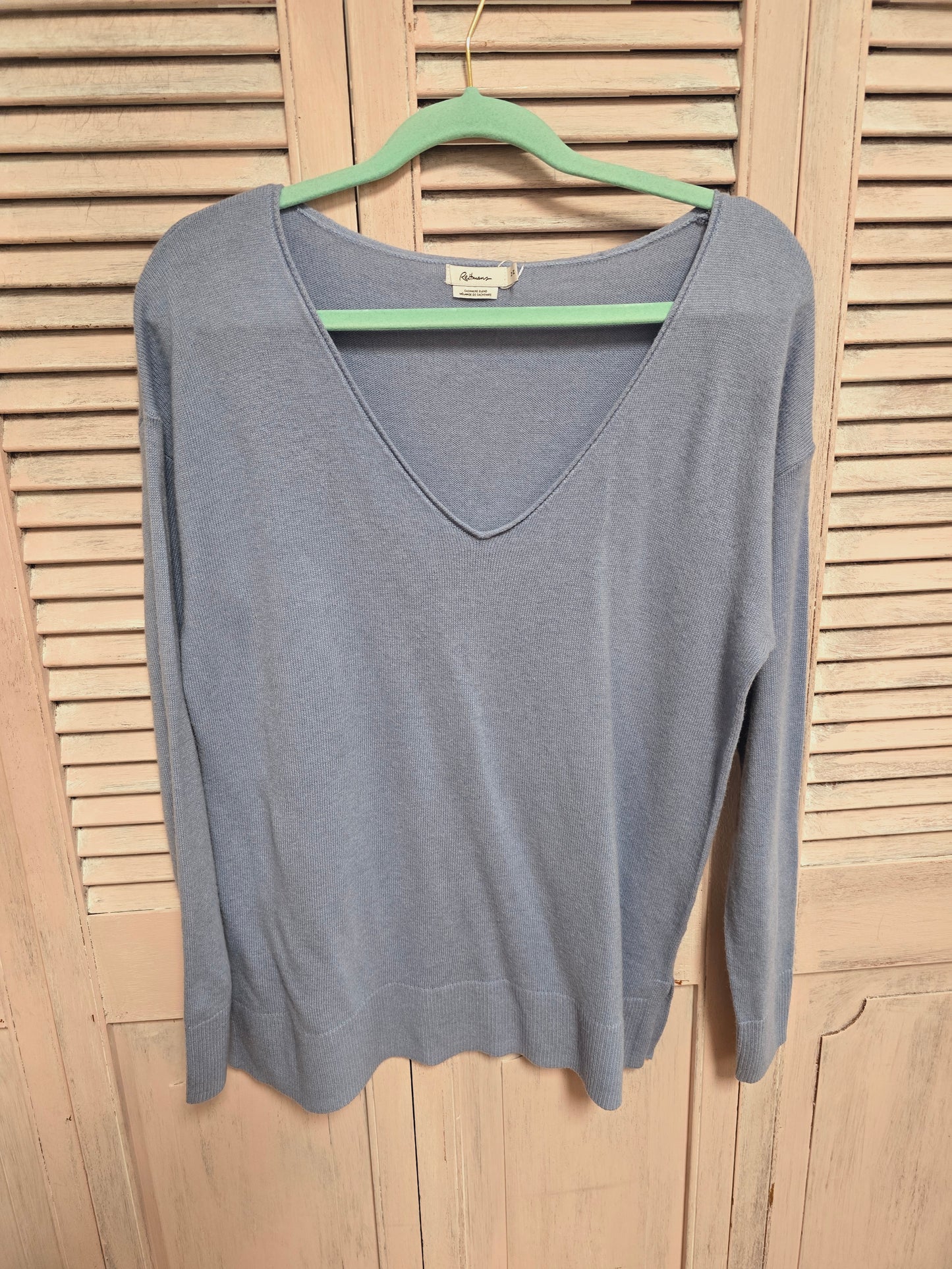 Reitmans V-Neck Sweater