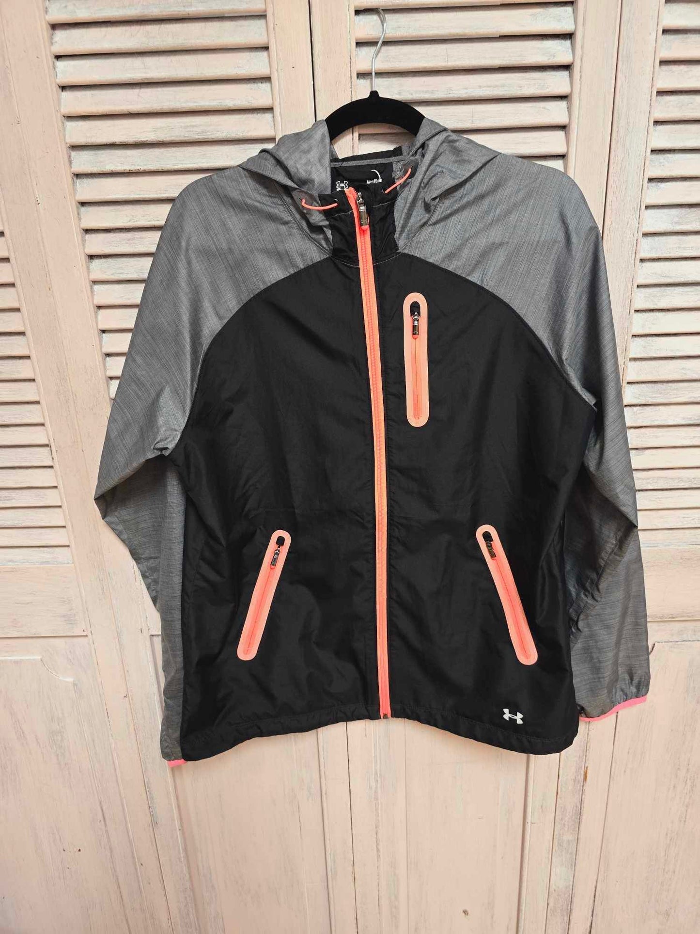 Under Armour Wind Breaker