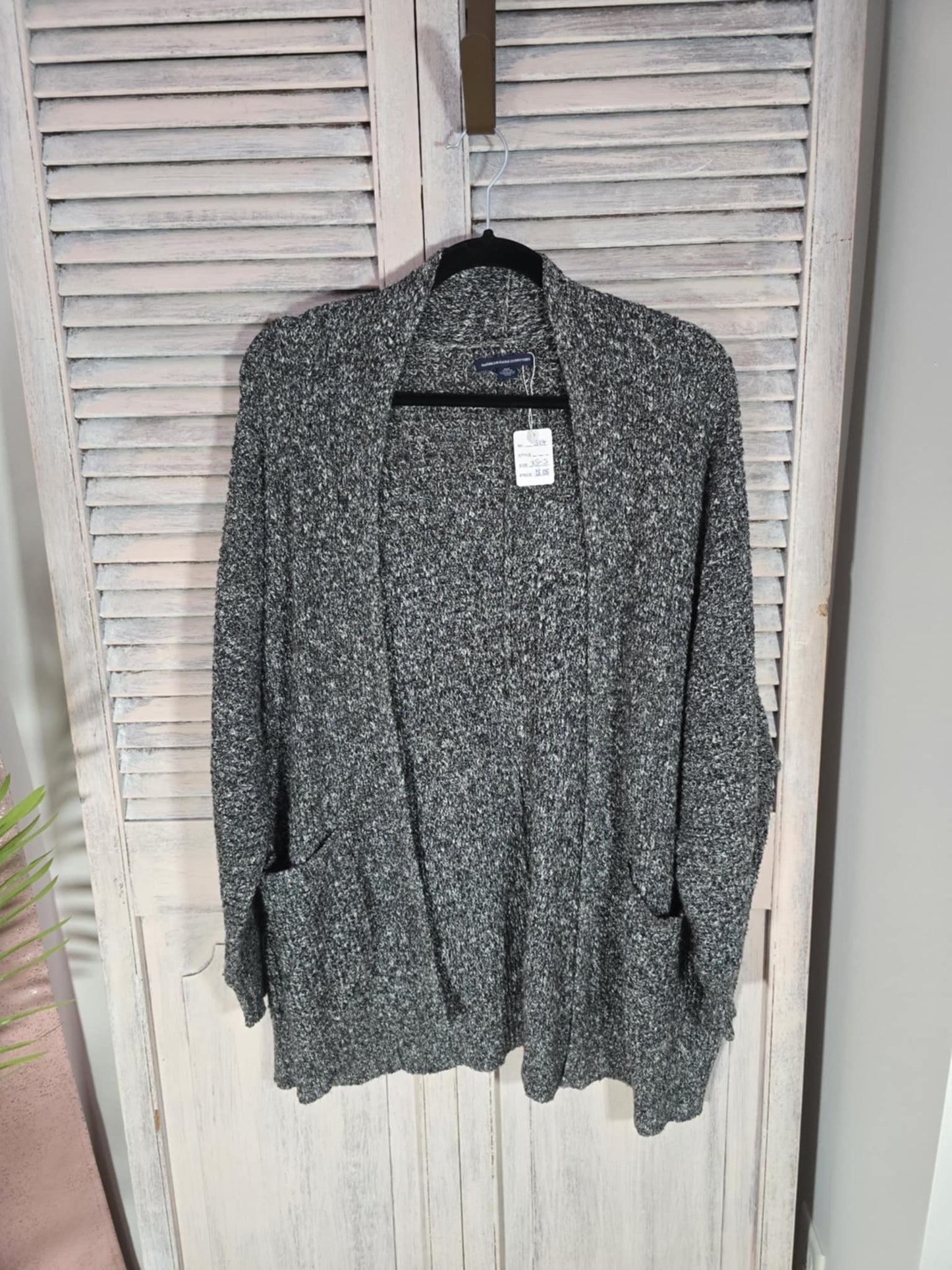 American Eagle Outfitters Cardigan