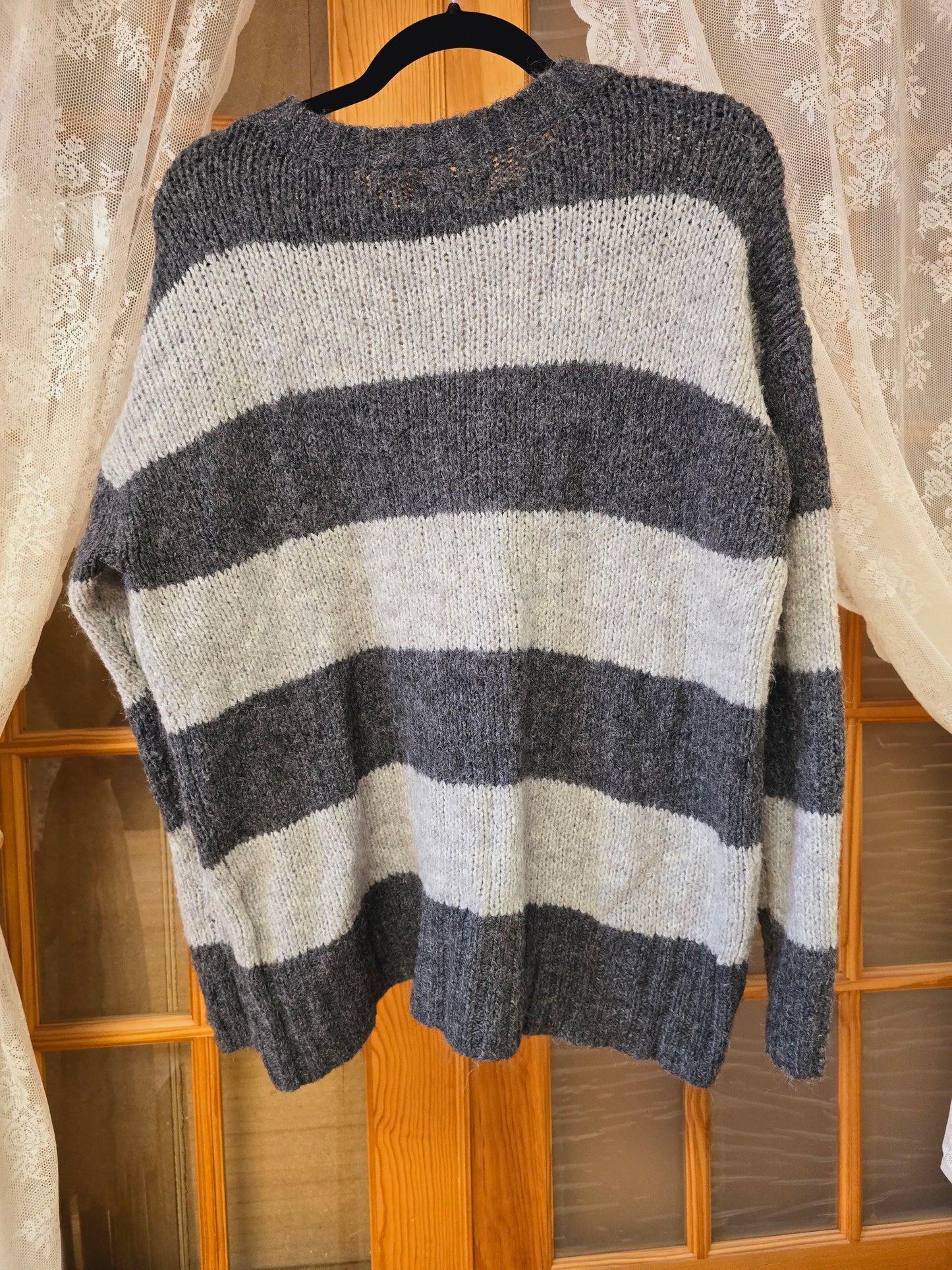 American Eagle Knit Sweater