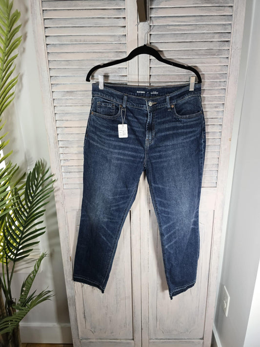 Old Navy Mid Rise Boyfriend Fit Jeans