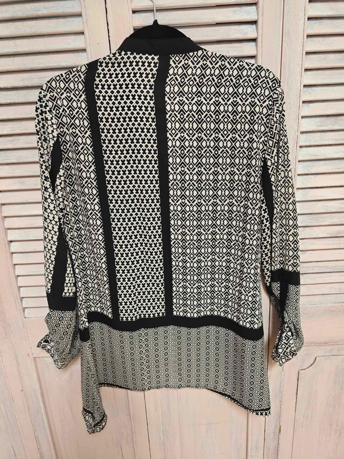 Cleo Geometric Blouse