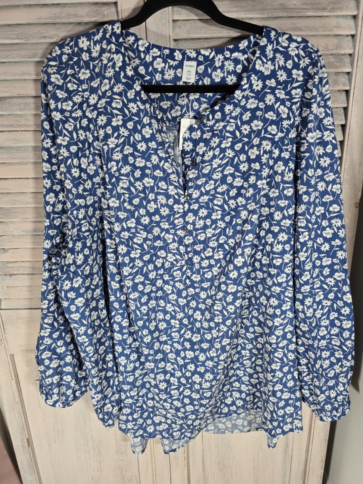 Old Navy Longsleeve Blouse